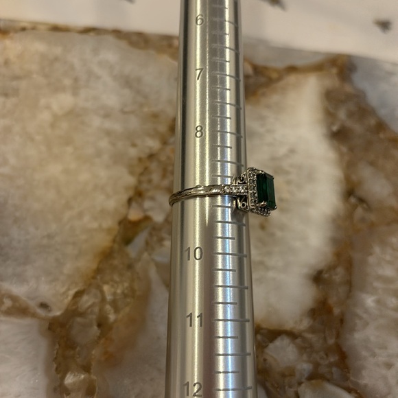 Sterling Silver Pave White Sapphire & Lab Green Emerald Ring Size 9 - Picture 4 of 5